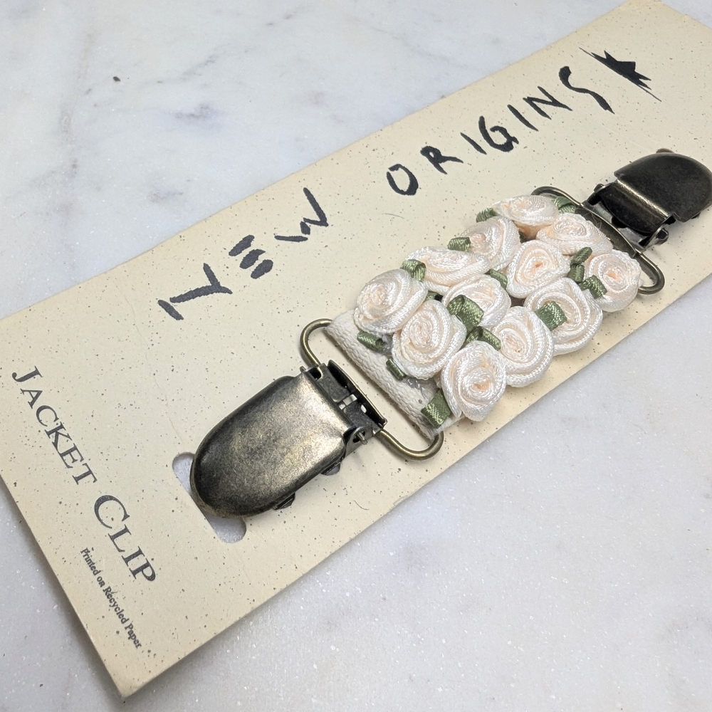 Vintage Jacket Clip With White Rose Details